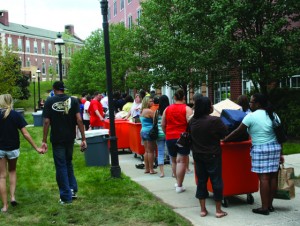 The class of 2013 moves in to Bixler Hall on Sunday, August 23, 2009.